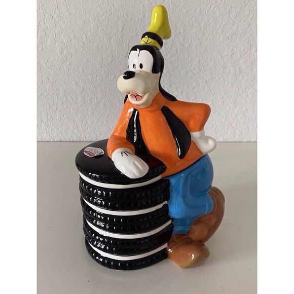 Disney Goofy Leaning On Oreo Stack Ceramic Cookie Jar Hand Painted Large NEW - Picture 1 of 15